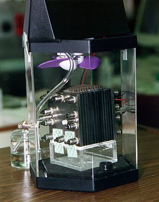 Demonstrationsmodell einer Methanol betriebenen Brennstoffzelle 