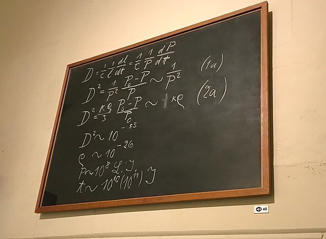 Physikalische Formeln geschrieben von Albert Einstein