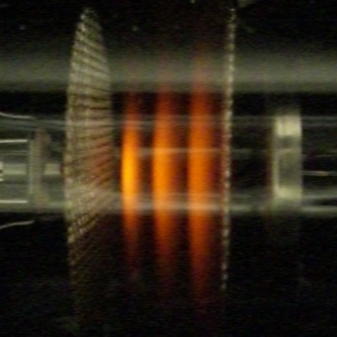 Franck-Hertz-Versuch mit Neon-Atomen 