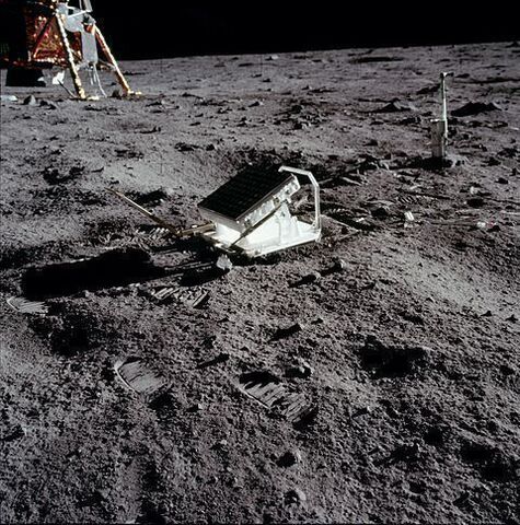 Retroreflektor der Apollo 11 Mission 