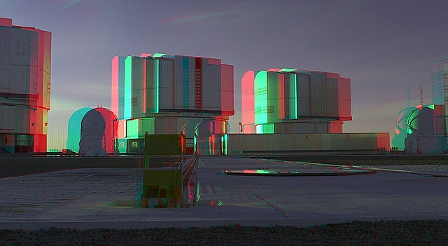 Anaglyphenbild des Very Large Telescope 