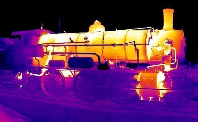 Thermografisches Bild einer Lokomotive 