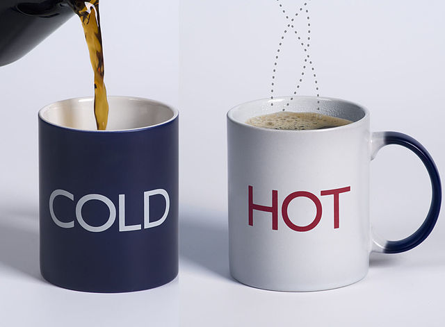 Thermochromatischer Becher 